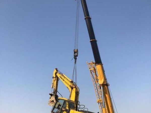 驻马店市吊车租赁公司_吊车出租降低成本的